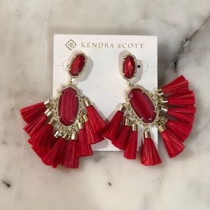 Kendra Scott earrings NWT